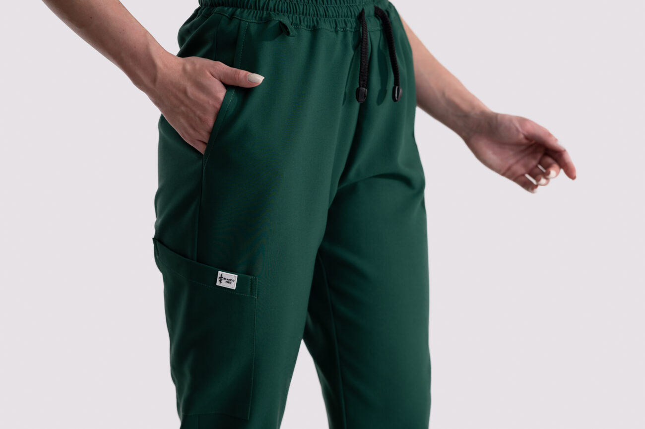 spodnie medyczne damskie jogger comfort zieleń 1 spodnie medyczne damskie jogger comfort zieleń 1