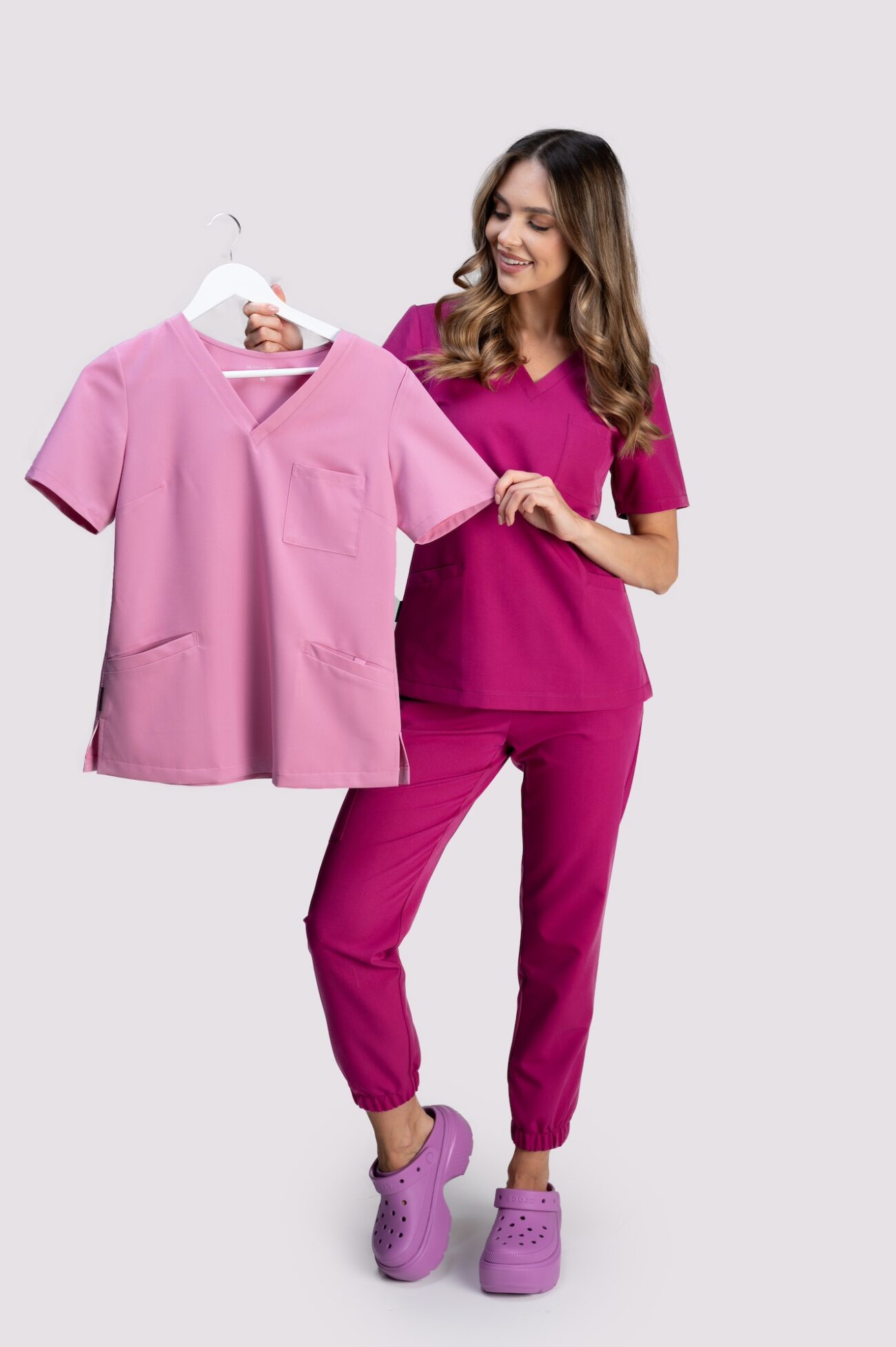 odzież medyczna blanco med scrubs fuksja spodnie medyczne damskie jogger proline deep magenta