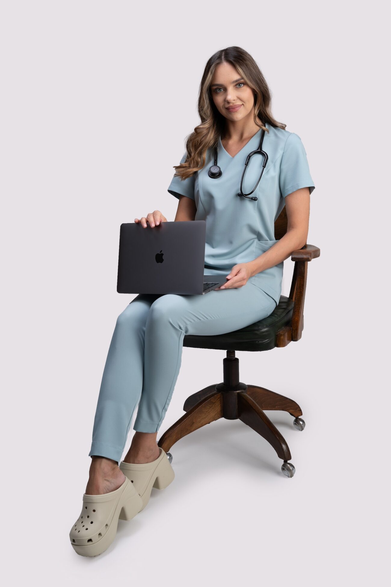 bluza medyczna clever scrubs ahs blue bluza medyczna damska clever proline popielaty błękit ash blue