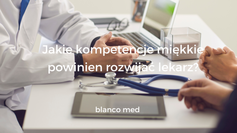 Lekarz rozmawiający z pacjentem, okazujący empatię i uważnie słuchający.