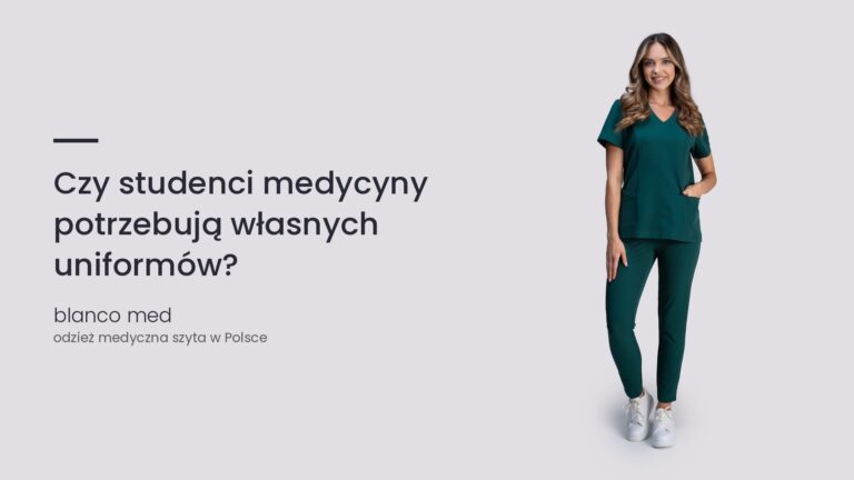 Kobieta w komplecie medycznym w kolorze butelkowej zieleni. Czy studenci medycyny potrzebują własnych uniformów?