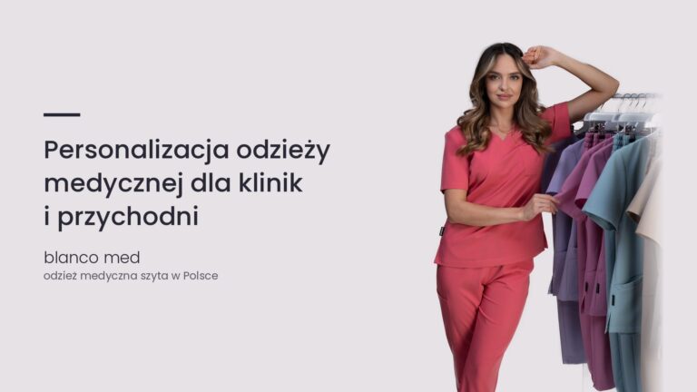 Kobieta w koralowym komplecie medycznym Blanco Med. Personalizacja odzieży medycznej dla klinik i przychodni